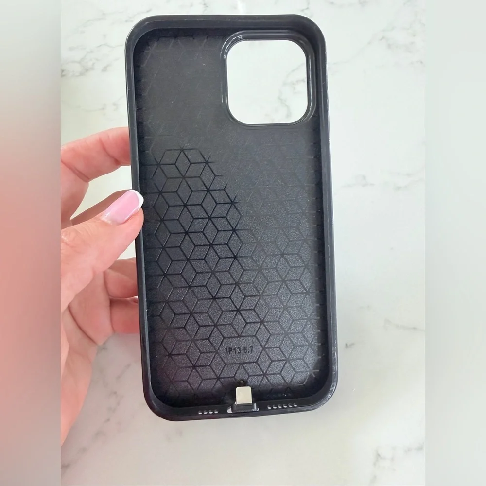 IPhone 13 Pro Max Metalstyle Cool Bear Black IPhone Case